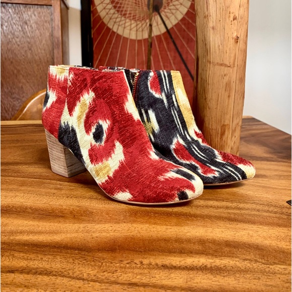 Anthro Velvet Ikat boots - Picture 4 of 15